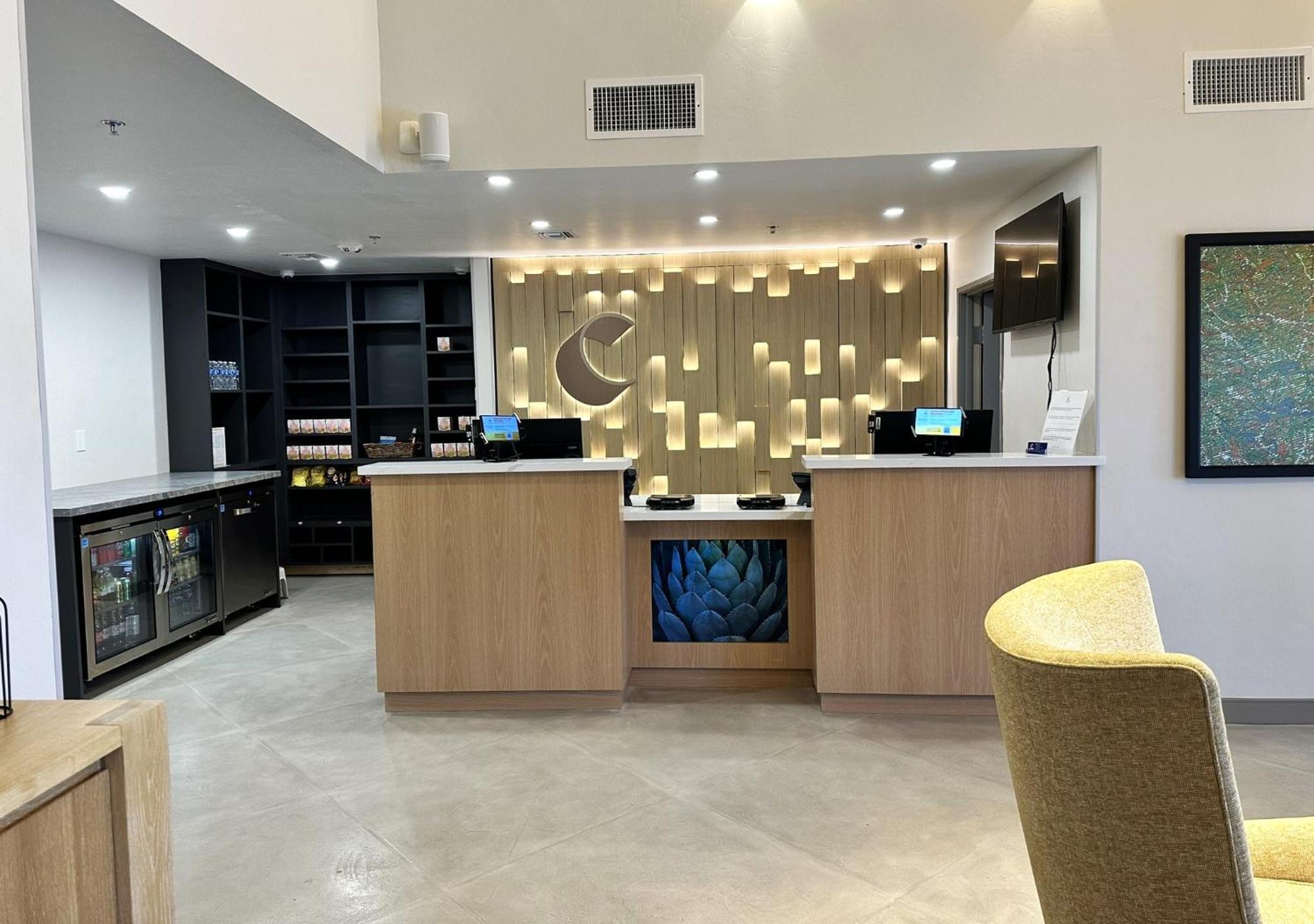 Comfort Suites At Tucson Mall Exteriör bild